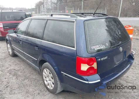 2002 Volkswagen Passat Gls from USA, damaged, VIN WVWVD63B12E372673